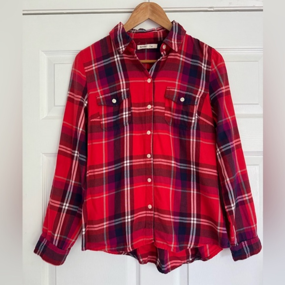 Old Navy Red & Blue Plaid Flannel Shirt – Size M – Gently Used